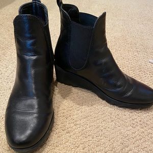 The Flexx ankle bootie